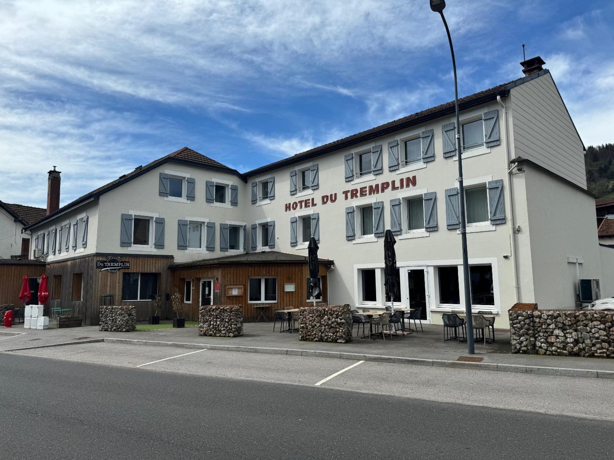 Hotel & Spa Du Tremplin Bussang Exterior foto